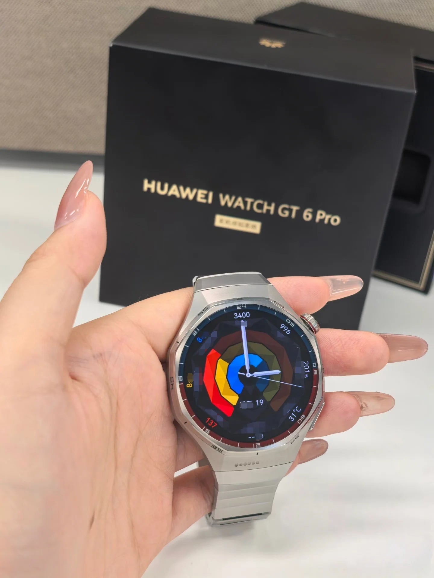 Huawei Watch GT 6 Pro 46mm GPS Smartwatch AMOLED 1.47" - 21 Giorni Autonomia NFC Titanio