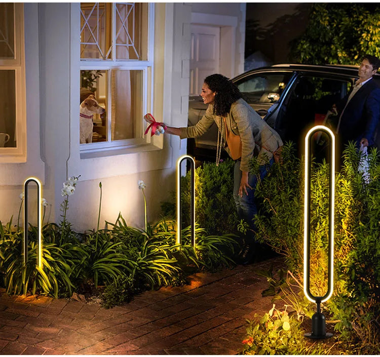 Lampada LED da Giardino Impermeabile – Design Minimal per Ville e Cortili