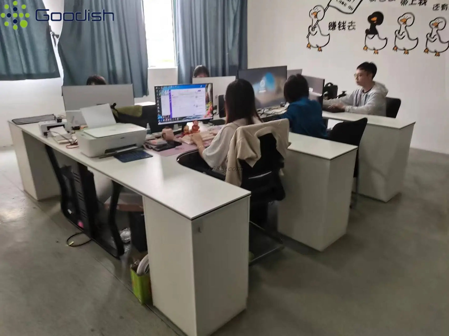 Ventilatore da Soffitto LED Nordico Minimalista - Design Moderno con Luce, Potente e Silenzioso per Soggiorno e Camera da Letto