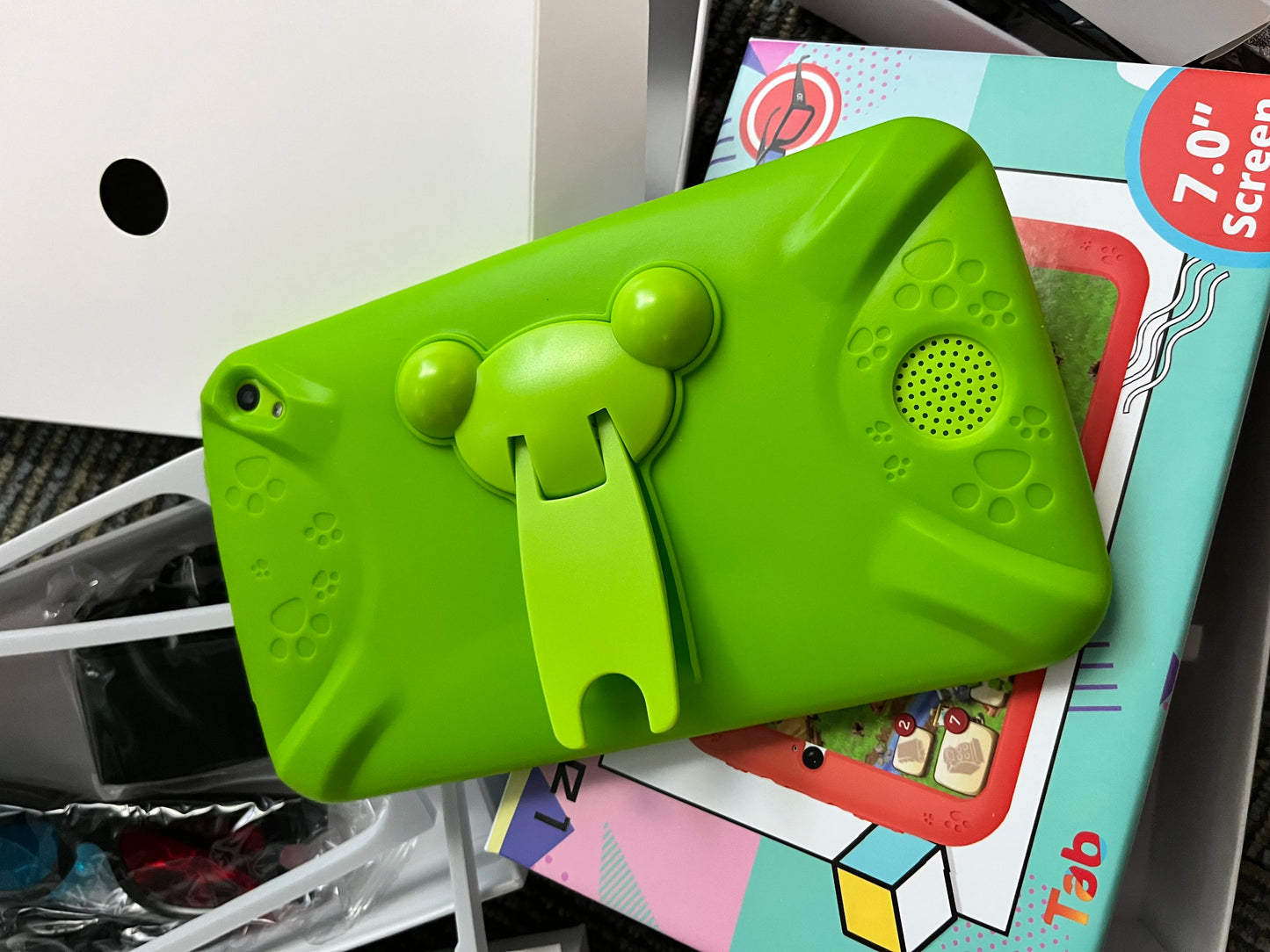 Tablet per Bambini Android 10.0 E98 7" - 1GB RAM 16GB ROM con Custodia Silicone e Doppia Fotocamera