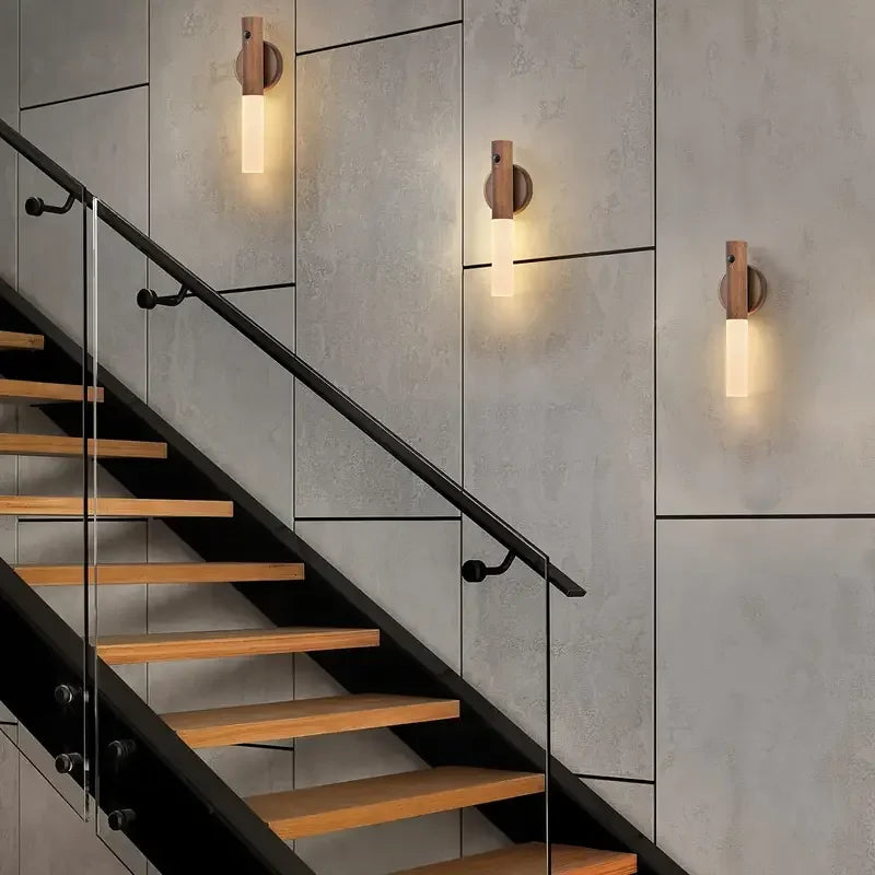 Luce Notturna LED con Sensore di Movimento Ricaricabile Magnetica