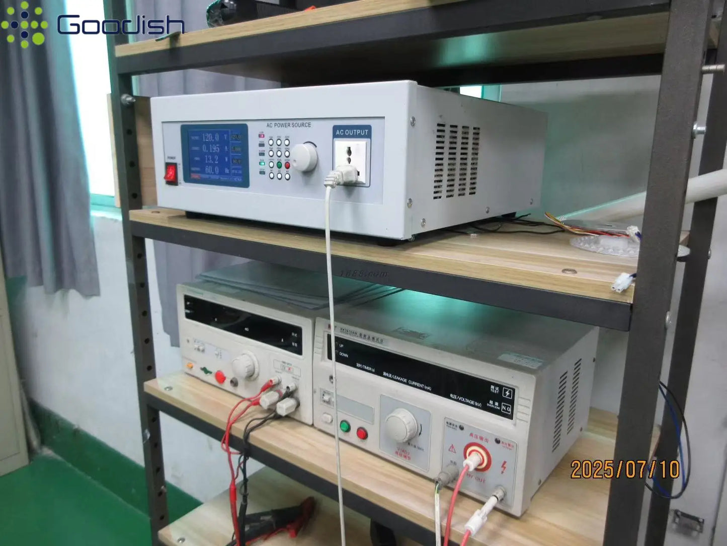 Ventilatore da Soffitto LED Nordico Minimalista - Design Moderno con Luce, Potente e Silenzioso per Soggiorno e Camera da Letto