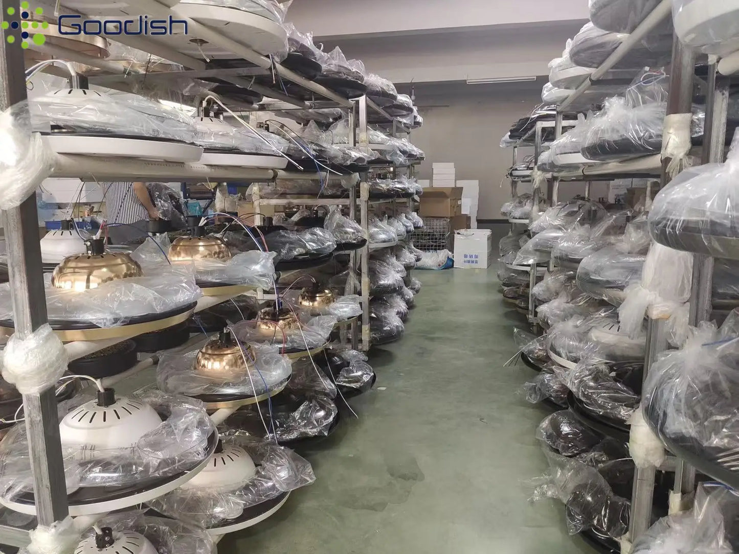 Ventilatore da Soffitto LED Nordico Minimalista - Design Moderno con Luce, Potente e Silenzioso per Soggiorno e Camera da Letto